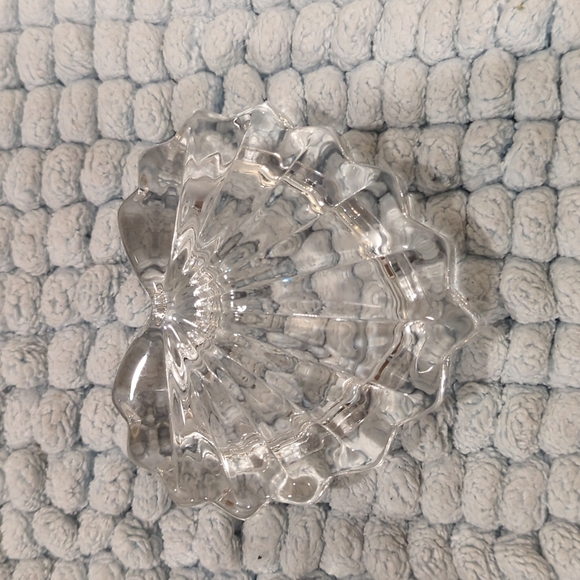 VINTAGE Crystal Jewelry Box | Heart Shaped Trinket Box - Picture 5 of 14